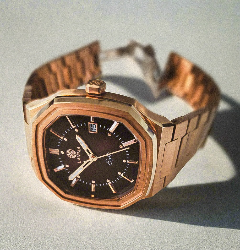 Rose Gold vs Stainless Steel Watches: Which is Right for You?